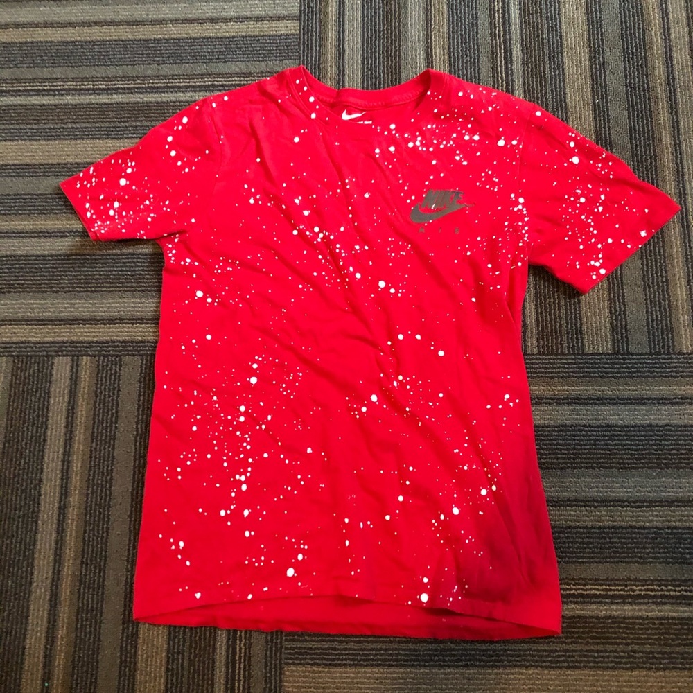 Men’s Nike T-shirt